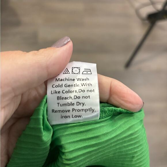 Princess Polly Green Ribbed Button Front Dress Ruching Detail Size 8 - Picture 7 of 8